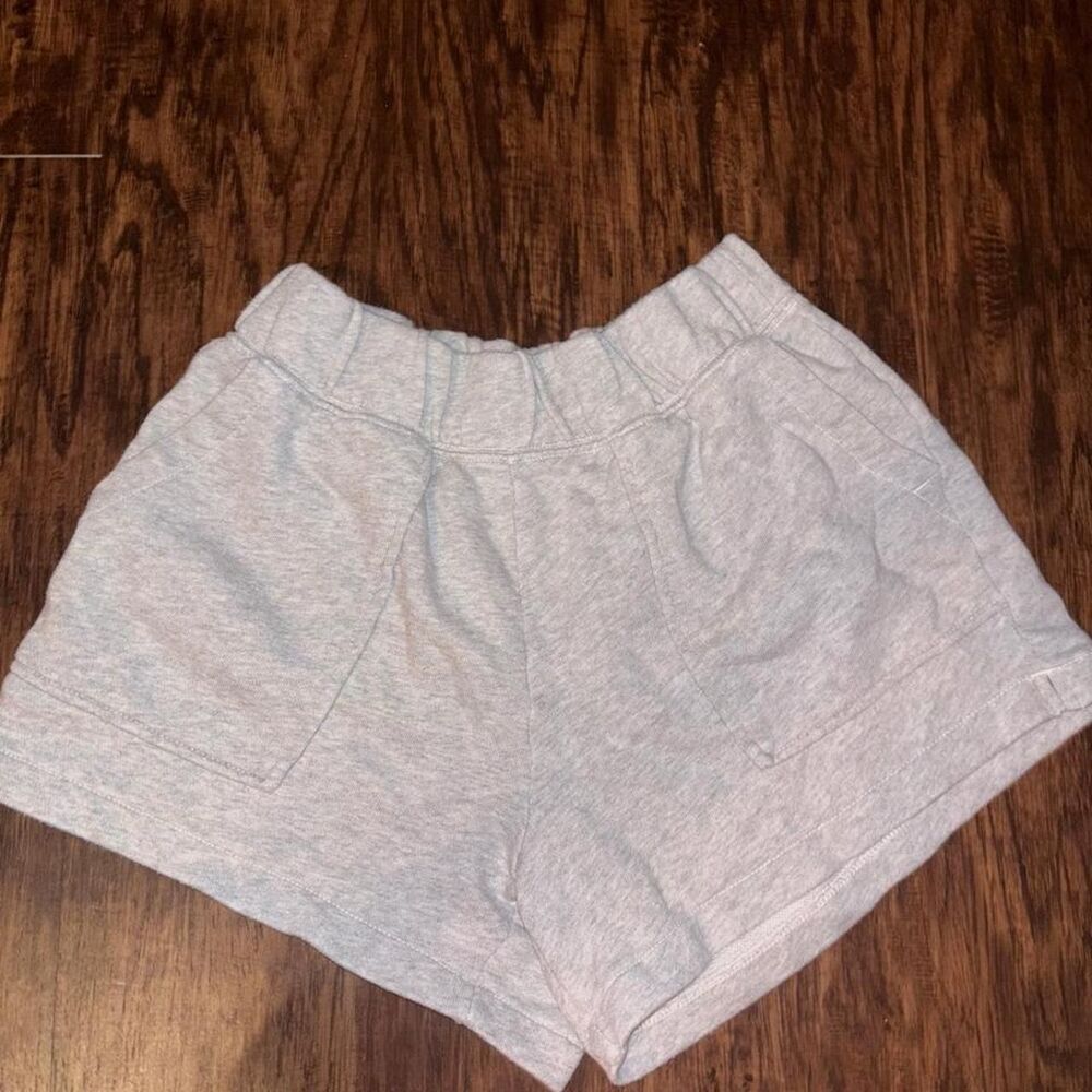 Aerie Women's Grey and Pink Shorts